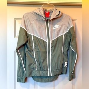 Nike woven windbreaker Jacket